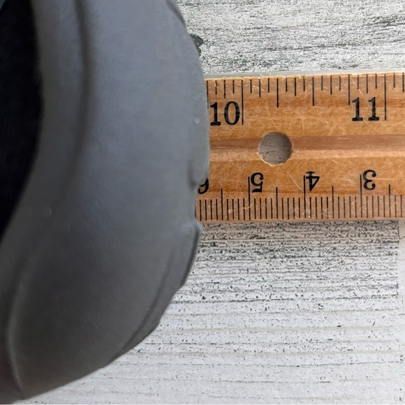 Keen Seacamp II CNX Big Boys Water Sandals Size 6 Slip On Washable In Gray NWOT - Picture 10 of 11